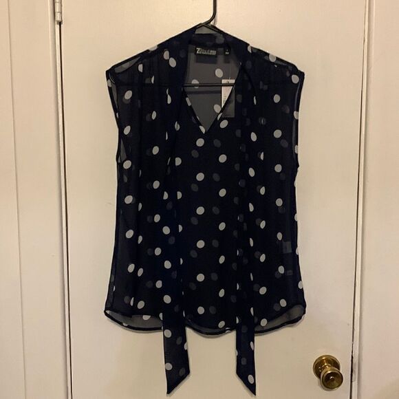 New York & Company Tops - New York & company navy blue gray polka dot short sleeve blouse Size small